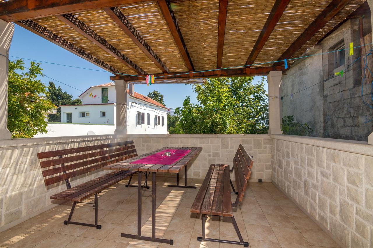 House Sanda Каштела Екстер'єр фото